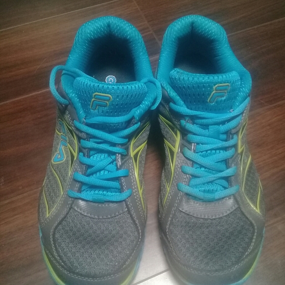 Fila shoes size 9,5 (blue and Gray) - Picture 6 of 6